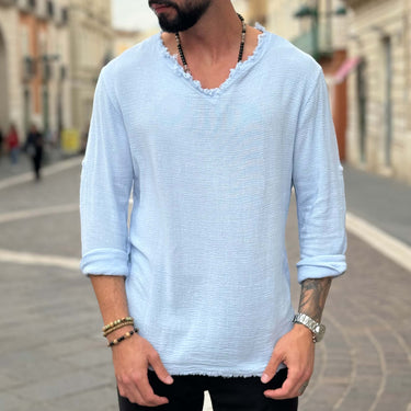 Maglia azzurra in filo con collo sfrangiato - FLAG STORE